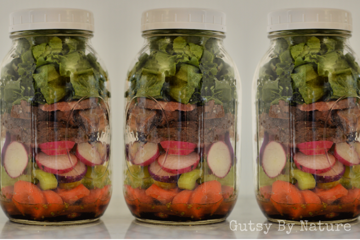 Cobb Salad Jars for Meal Prep - Diary of a Fit Mommy